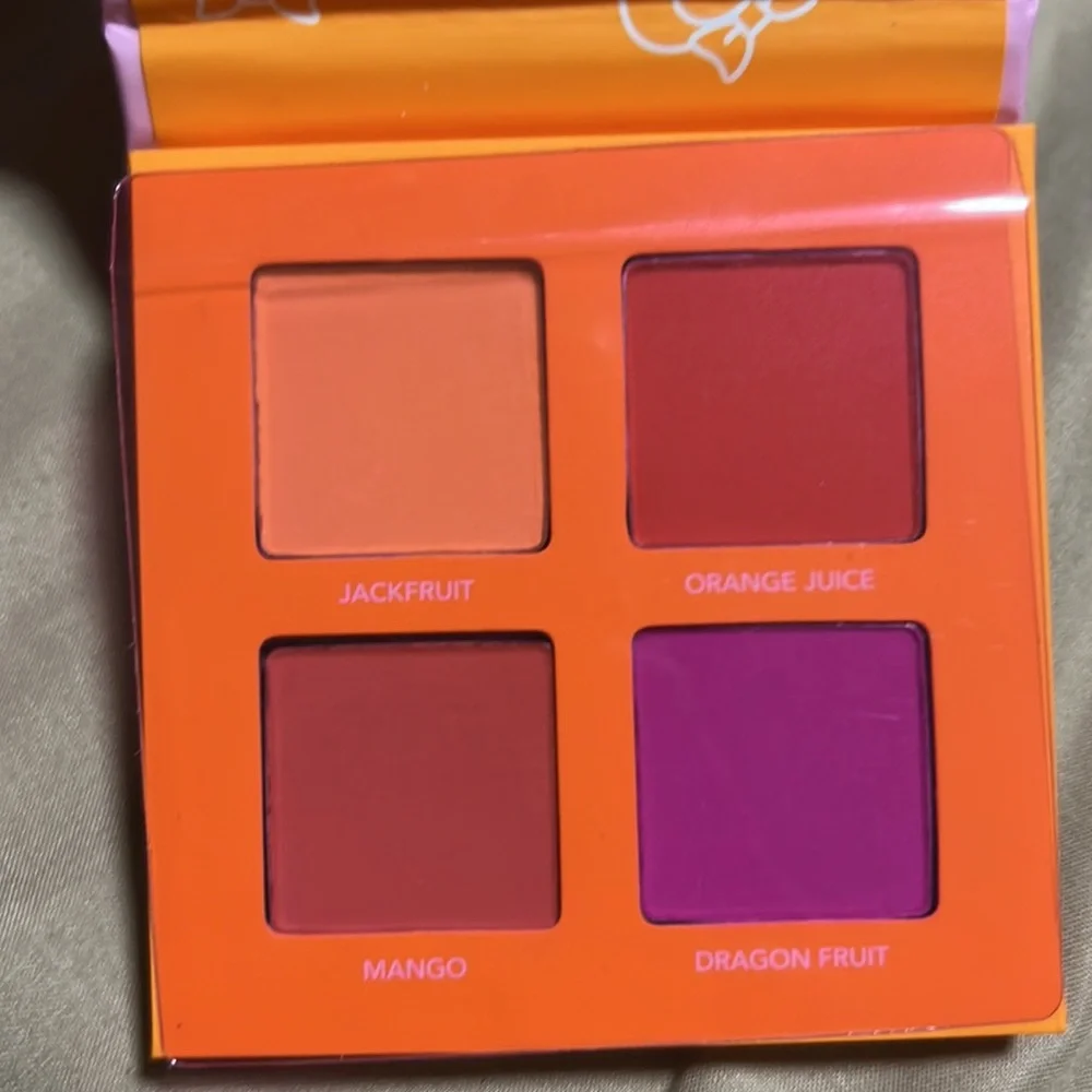 🌙🎃Lime Crime Freshly Squeezed Plushies Palette